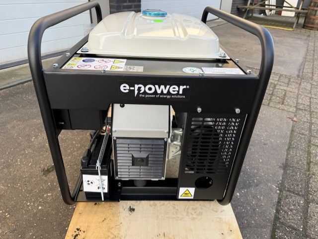 GENERATOR EP6500TE-25 SILENCED 230-400V - Afbeelding 3