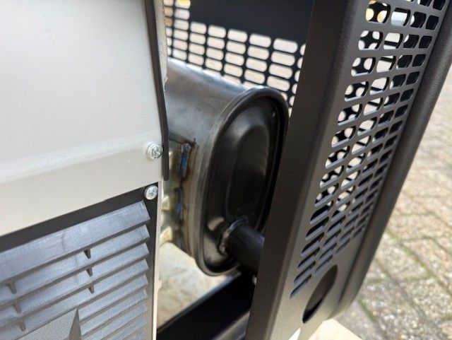 GENERATOR EP6500TE-25 SILENCED 230-400V - Afbeelding 10