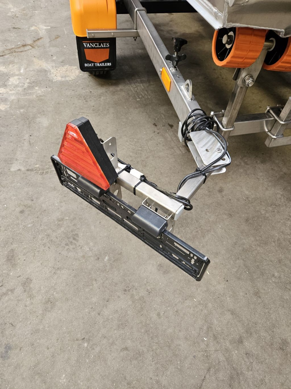 QWEST R400 S ALUMINIUM V-BODEM SLOEP - Afbeelding 15