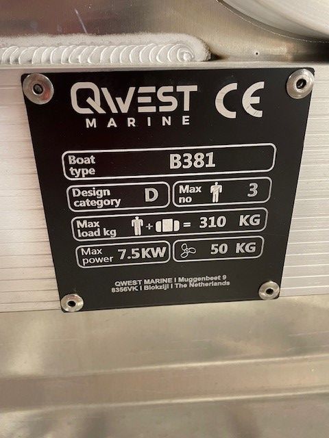 QWEST B381 ALUMINIUM BOOT MET V-BODEM - Afbeelding 5