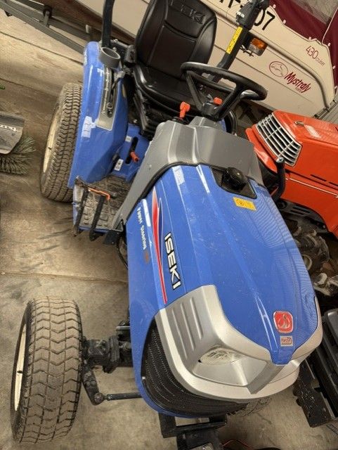 ISEKI TM 3187 MET SERVO EN GAZONBANDEN - Afbeelding 2