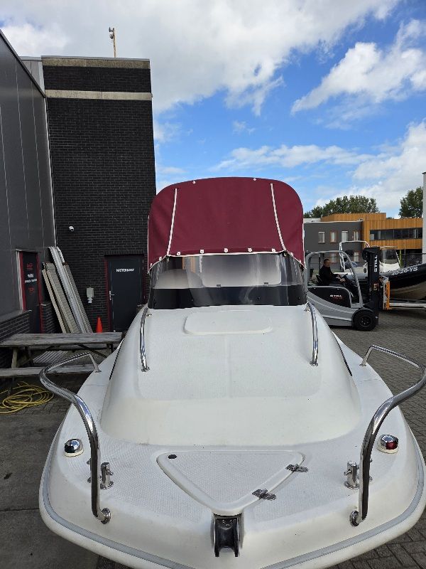 CABIN CRUISER 4.30 MYSTRALY KAJUIT BOOT - Afbeelding 8