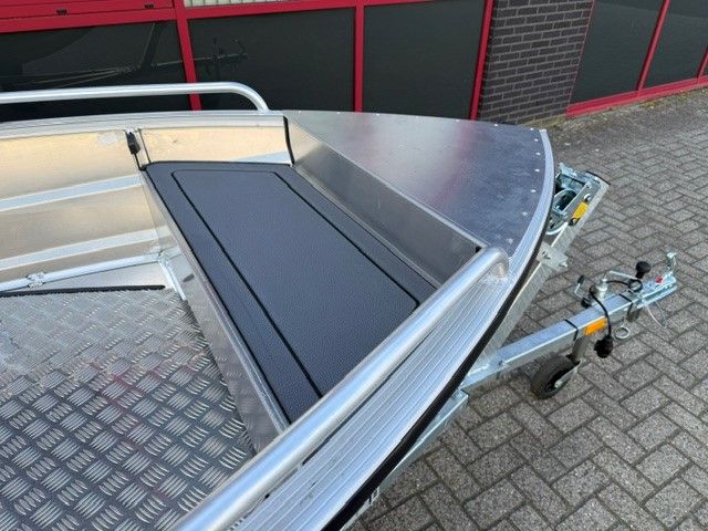 QWEST B422 L ALUMINIUM BOOT MET V-BODEM - Afbeelding 9