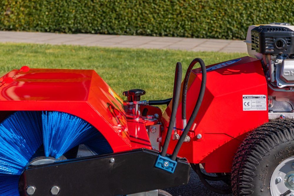 M-SWEEP LV 90 H HYDRAULISCHE VEEGMACHINE - Afbeelding 3